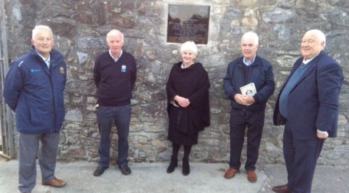 Plaque unveiled in Cahir while Grangemockler launch book to commemorate Bloody Sunday