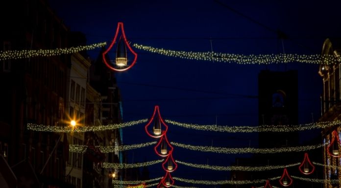 Christmas lights to be switched on today at ‘Light Up Nenagh 2021’