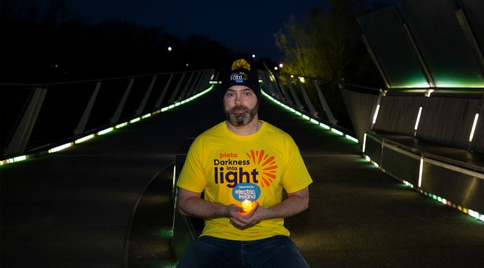 Tipp author Donal Ryan joins Darkness Into Light cause with a ‘Sunrise Note’