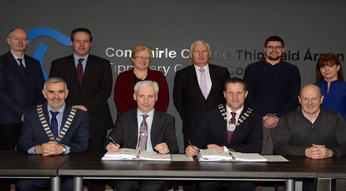 Contract signed for ten new local authority homes in Mid-Tipp