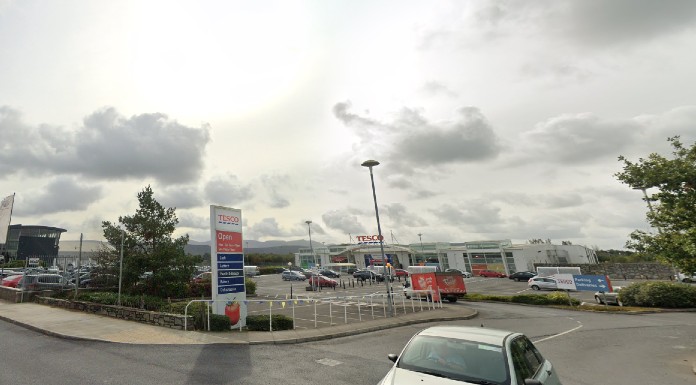 Tesco confirm case of Covid-19 among staff at their Tipp Town store