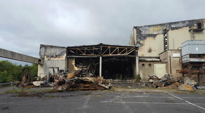 Tipp fire crews extinguish blaze at disused meat factory